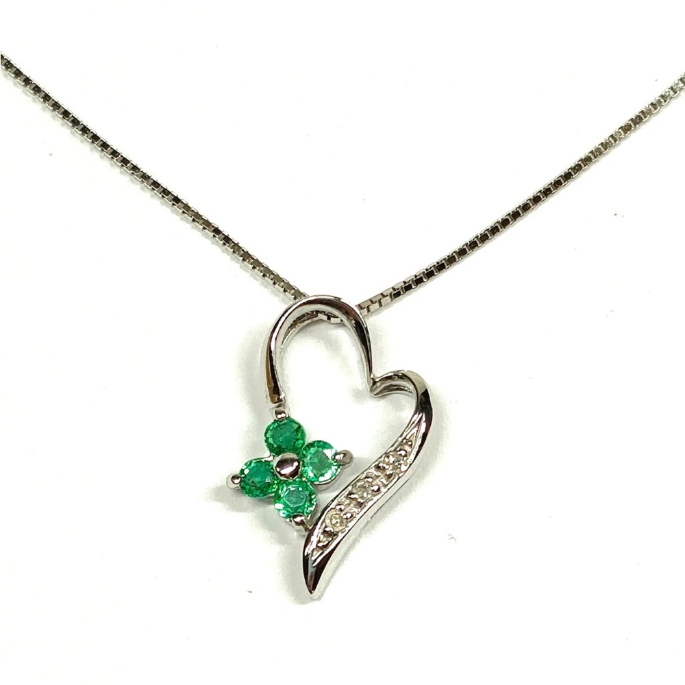 Jewelry Pendant Necklace Emerald White Gold
